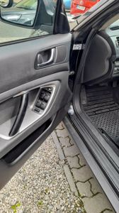 SUBARU Outback + ' ' + 2,5i 