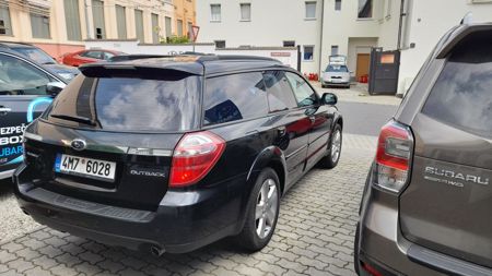 SUBARU Outback + ' ' + 2,5i 