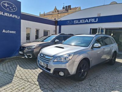 SUBARU Outback + ' ' + TD , kůže , navigace 