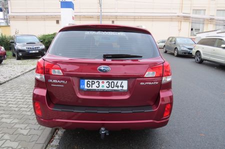 SUBARU Outback + ' ' + 2,5i Cross Line, CVT, 4x4 