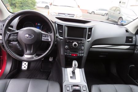 SUBARU Outback + ' ' + 2,5i Cross Line, CVT, 4x4 