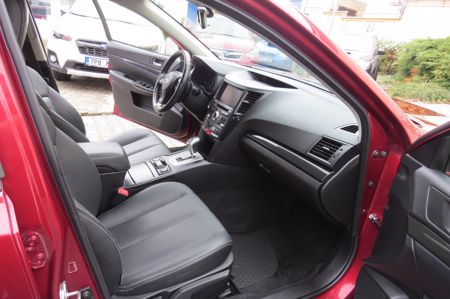 SUBARU Outback + ' ' + 2,5i Cross Line, CVT, 4x4 