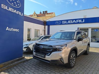SUBARU Forester + ' ' + Touring -120.000 Kč 