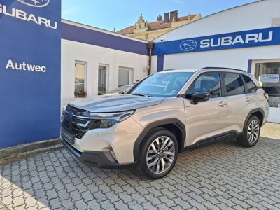 SUBARU Forester + ' ' + Touring -120.000 Kč 