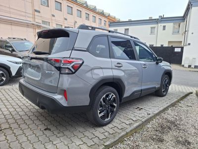 SUBARU Forester + ' ' + Touring -67.000 Kč 
