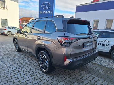 SUBARU Forester + ' ' + Touring -80.000 Kč 