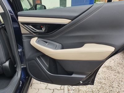 SUBARU Outback + ' ' + TOURING ES Lineartronic 