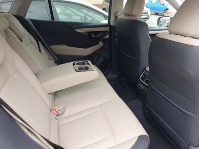 SUBARU Outback + ' ' + TOURING ES Lineartronic 