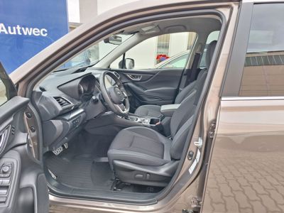 SUBARU Forester + ' ' + Comfort TOP stav!!! 