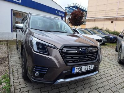 SUBARU Forester + ' ' + Comfort TOP stav!!! 