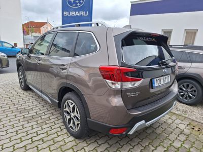SUBARU Forester + ' ' + Comfort TOP stav!!! 
