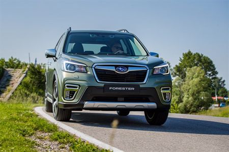 NOVINKA !!!  SUBARU Forester MR 2020  e-Boxer !!! + ' ' + <p class="s-align-center">Nabízíme nový model SUBARU Forester MHEV 2,0 CVT k dodání prosince - leden 2019</p><p class="s-align-center">výbava Tend, Active, Comfort, Executive  ....... více informací na tel. 608 442 000.</p><p class="s-align-center">test .....</p><p class="s-align-center"><span style="letter-spacing: 0px;"> https://auto-mania.cz/subaru-predstavuje-novy-hybrid-e-boxer-dostanou-ho-jako-prvni-forester-a-xv/</span><br></p> 